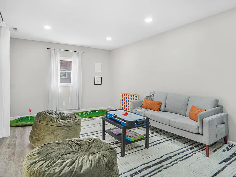 7208 Rockledge Dr — Photo 6