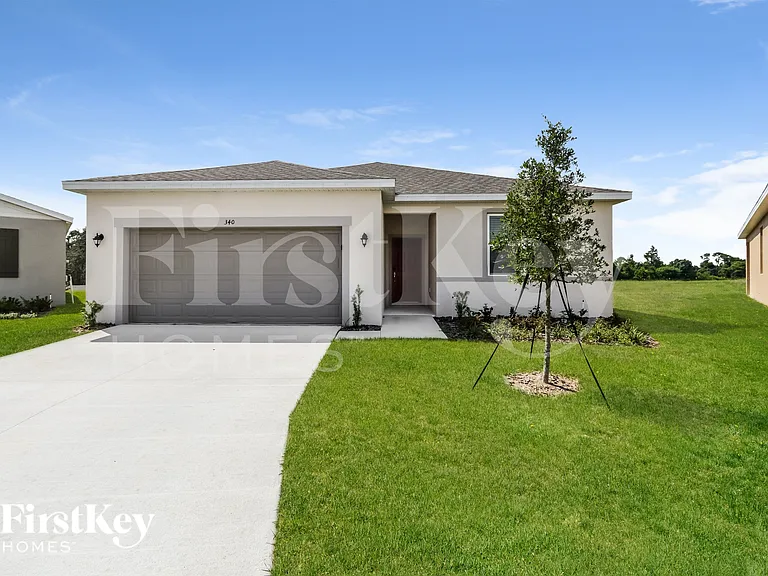 340 Corbel Ln — Photo 1