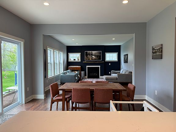 4th image of 16053 River Ridge Trl