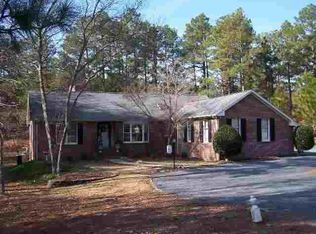 192 W Devonshire Ave, West End, NC 27376