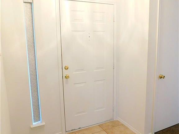 4th image of 603 Lonestar Park Ln