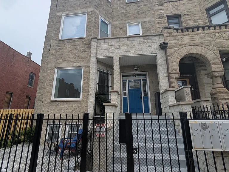 3212 W Warren Blvd #1 — Photo 82