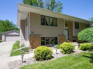 110 13th Ave NW, Altoona, IA 50009