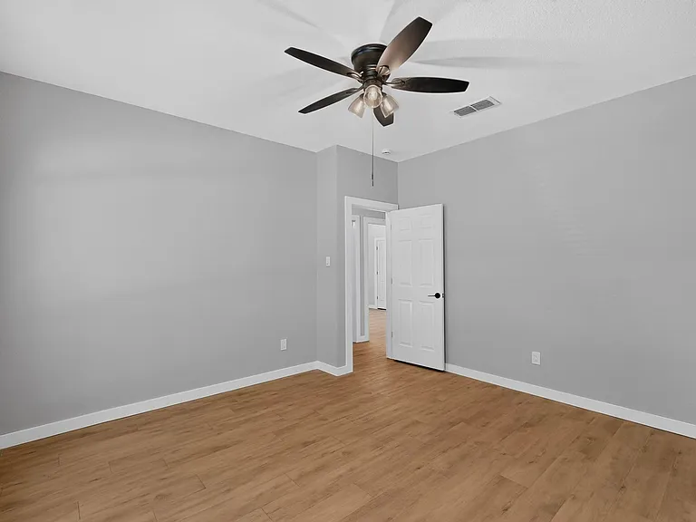 720 Cliffmoor Dr — Photo 30