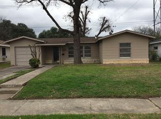 523 Weizmann St #1, San Antonio, TX 78213