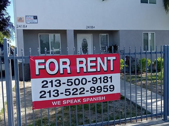 2nd image of 2418 E 114th St #1142418B