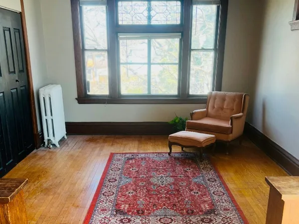 984 Wakefield Ave APT 2, Saint Paul, MN 55106