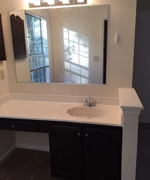 4664 Genoa Cir — Photo 10