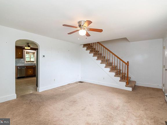 5th image of 20728 Old York Rd