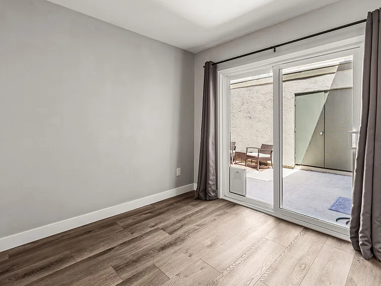 5107 La Cuenta Dr — Photo 14