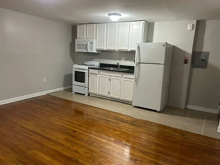 3412 Spring Partners LP — Photo 110