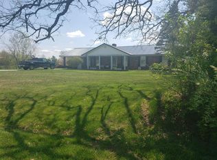 1215 Dangerfield Rd, Hodgenville, KY 42748