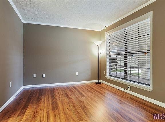 Nice Living area