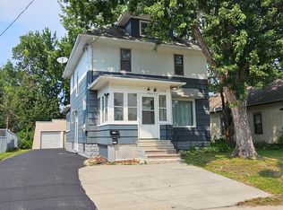 1423 E Center St, Rochester, MN 55904