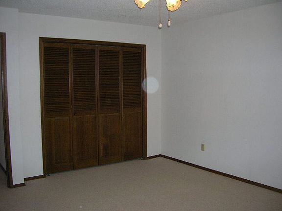 4th image of 130 National Park Way