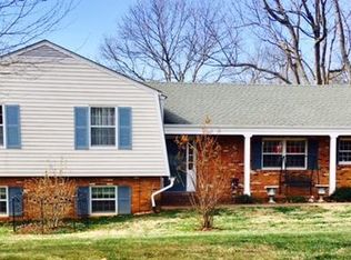2737 Greenhill Ln, Lynchburg, VA 24503