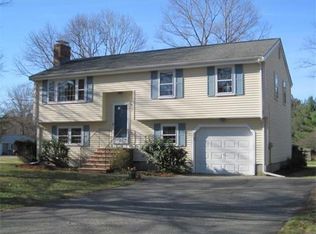 25 Rickey Dr, Maynard, MA 01754