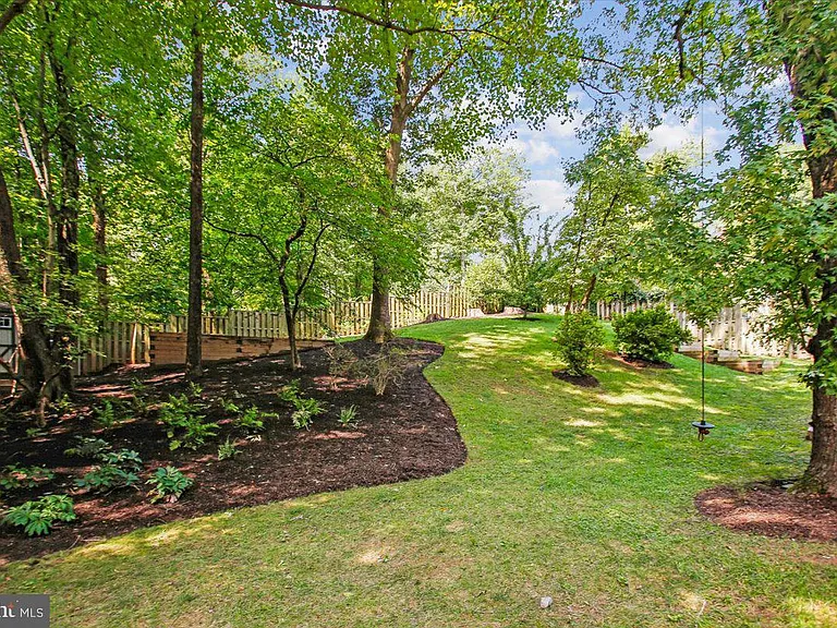 1710 Chesterford Way — Photo 62