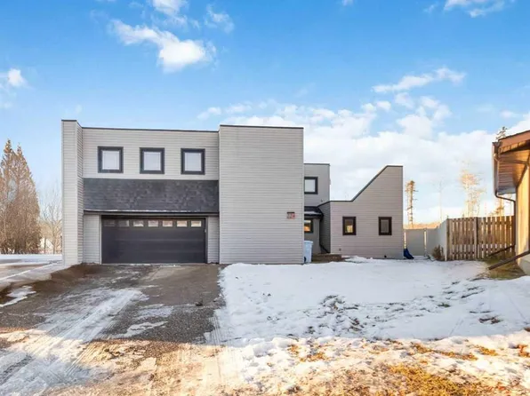 224 E Torrie Cres, Wood Buffalo, AB T9K 1J7