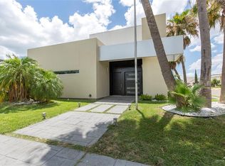 2611 Redstone Dr, Mission, TX 78572