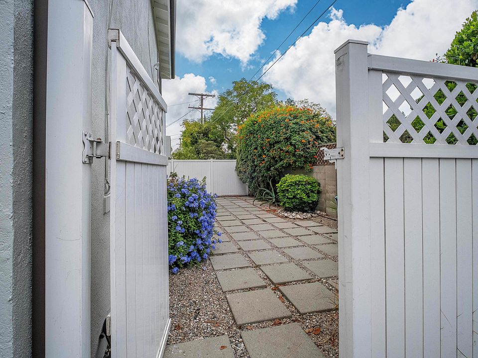 1st image of 5529 Cartwright Ave #1