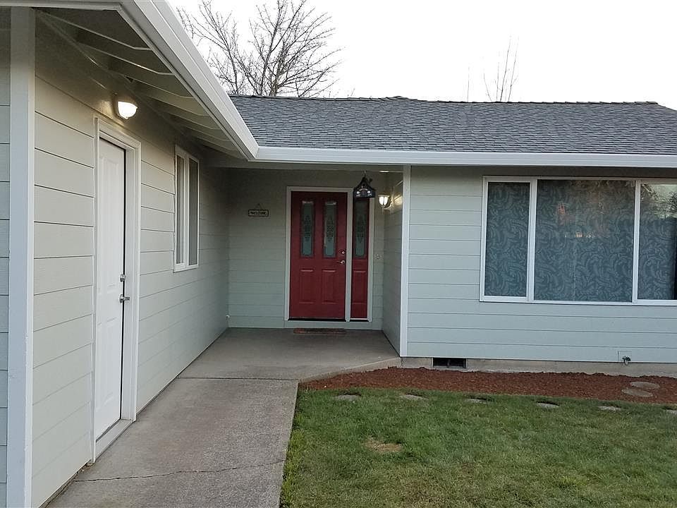 2nd image of 1555 Tierra Lynn Dr