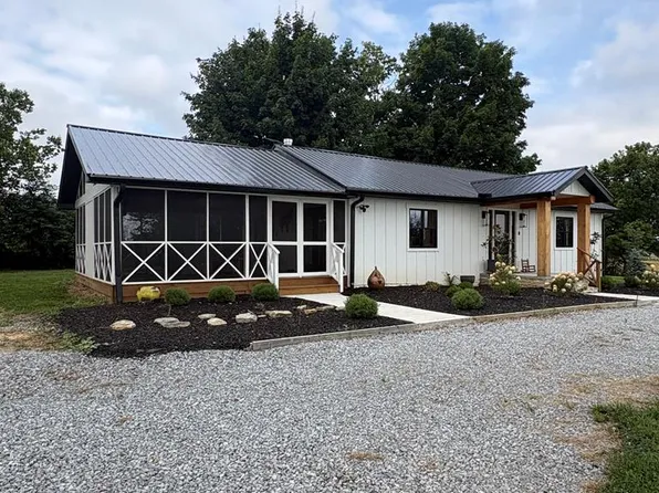 7262 State Highway 11, Maysville, KY 41056