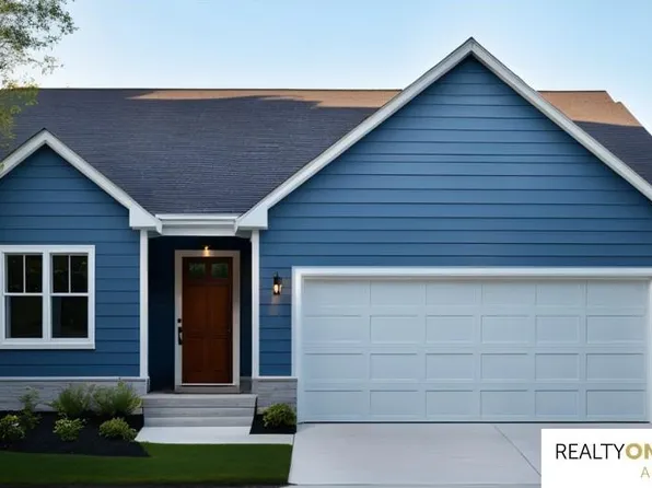 1292 S 14th Cir, Blair, NE 68008