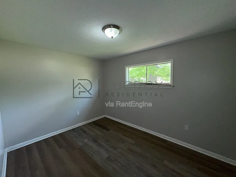 3341 Suncrest Dr — Photo 13