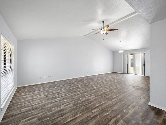 5th image of 465 Rainier St