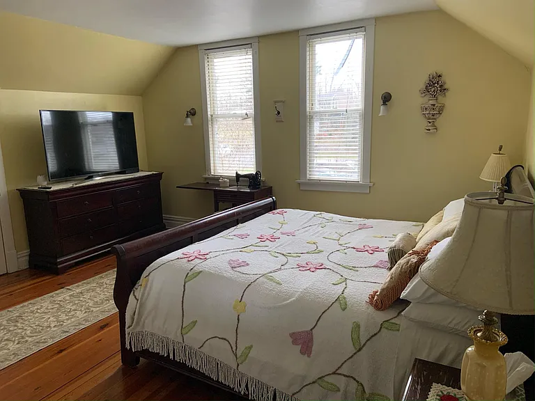 42 Mixer St — Photo 38