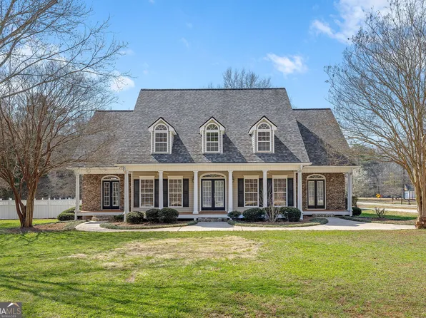 26 Ashland Dr, Commerce, GA 30529