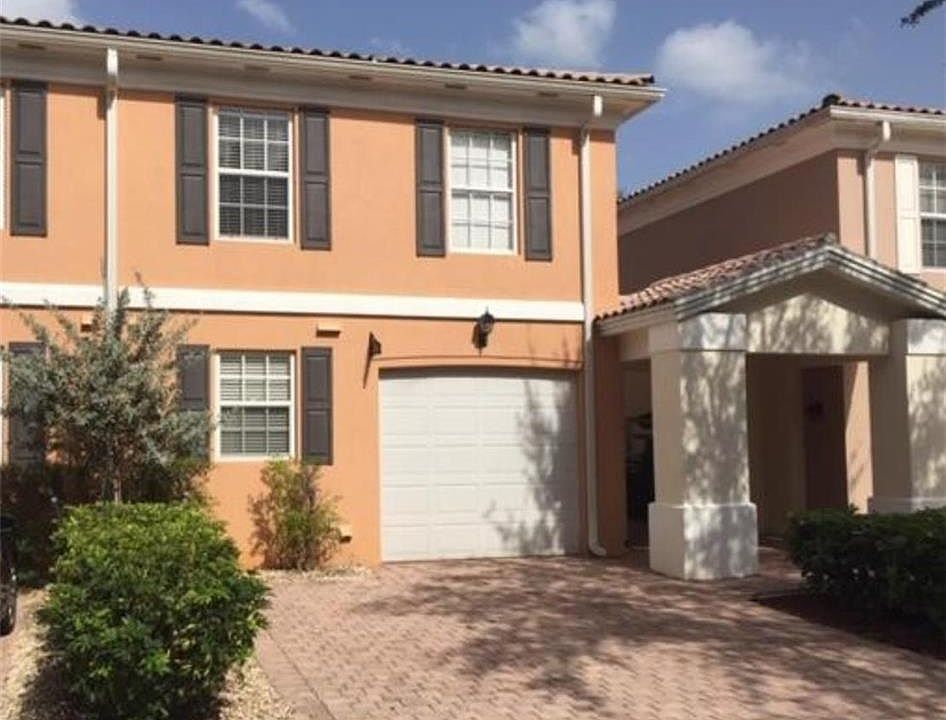 1st image of 5625 Cove Cir