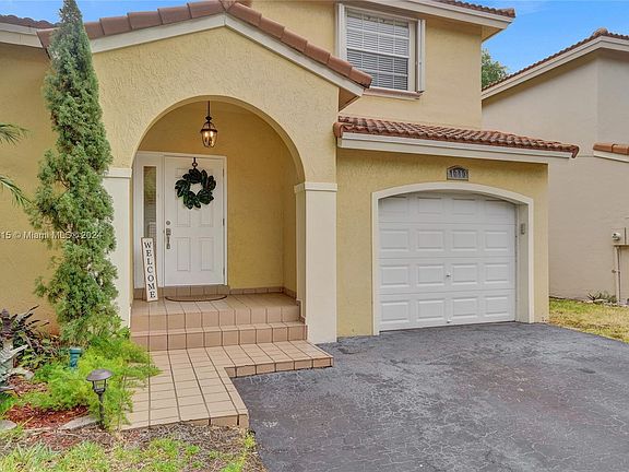 5th image of 1213 NW 125th Ter