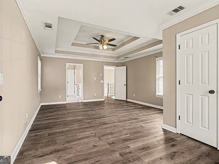 3170 Sherwood Oaks Ct — Photo 8