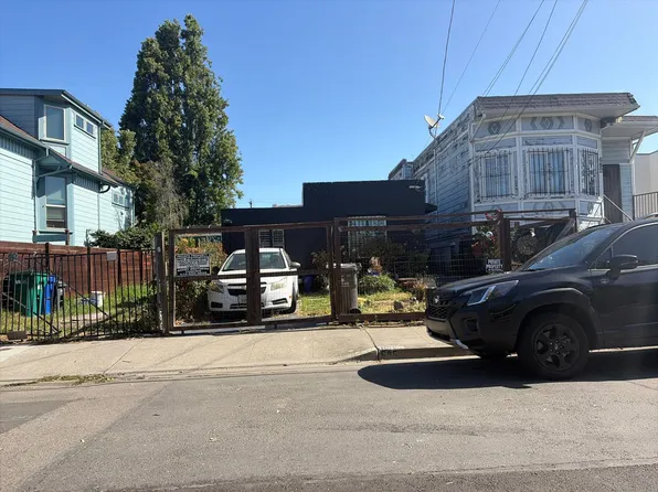 686 29th St, Oakland, CA 94609