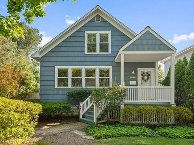 1045 Fairoaks Ave, Deerfield, IL, 60015