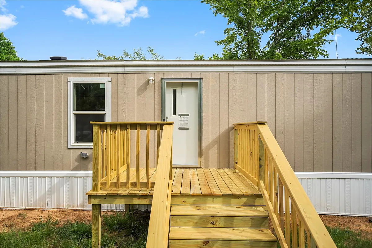 Building Photo - 202 S Trice St #2