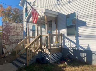 744 Railroad Ave, Bridgeport, CT 06605