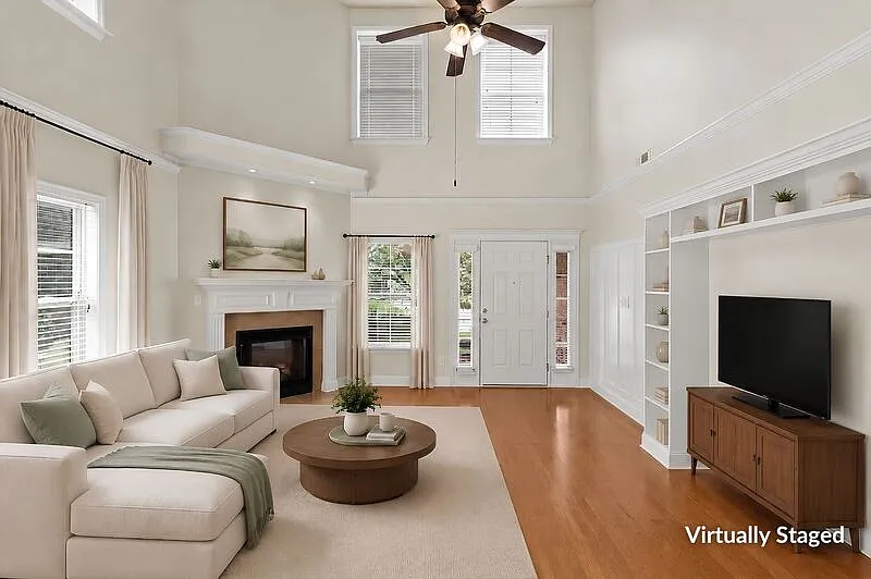 3 bed, 2.5 bath, 1897 sqft, $1,900 — Photo 3
