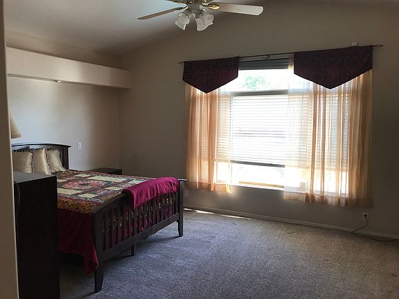 2nd image of 31 S Forest Dr