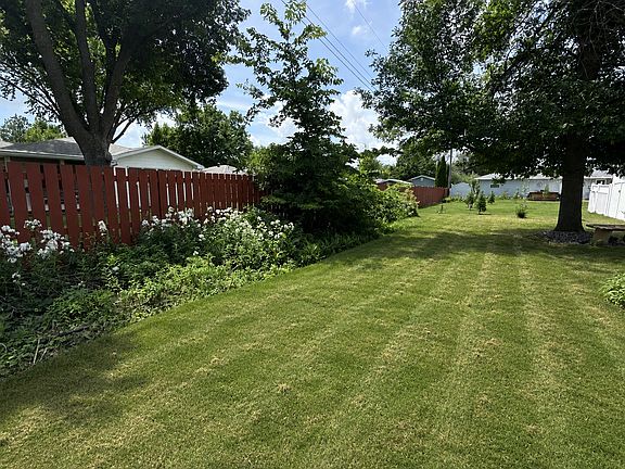 5th image of 1709 Sunray Ave