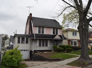 19203 109th Rd, Saint Albans, NY 11412