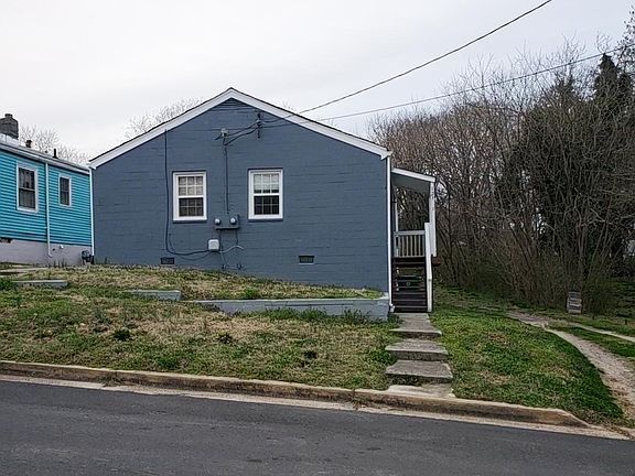 2nd image of 127 Virginia Ave Unit 1