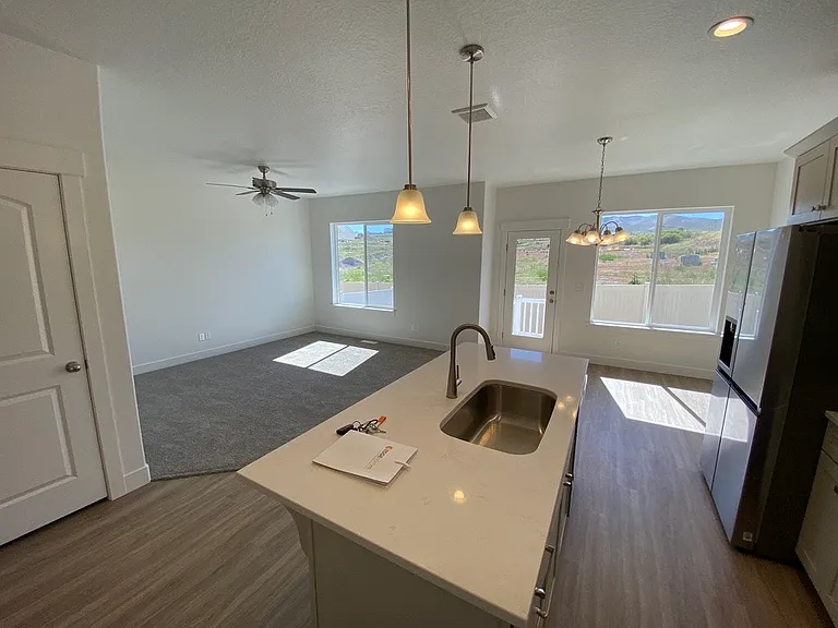 2083 N 4260 W — Photo 14