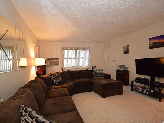 3rd image of 60-16 Little Neck Pkwy #5A