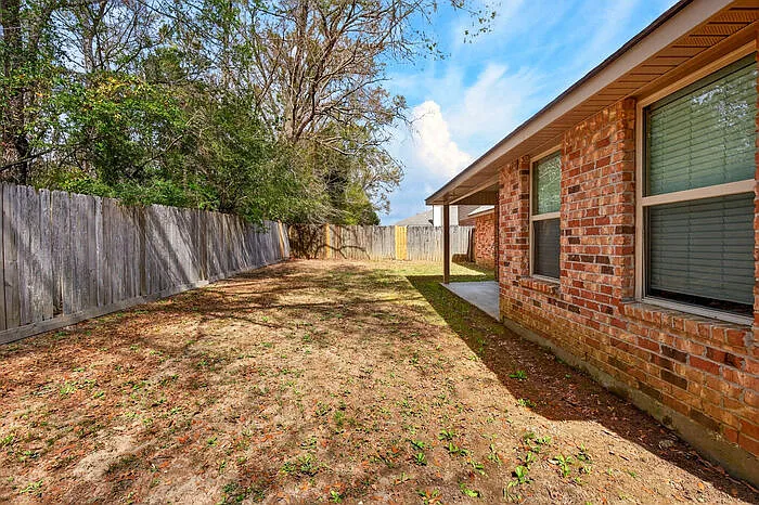10261 English Manor Dr — Photo 24