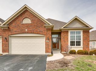 4255 Coyote Lakes Cir, Lake In The Hills, IL 60156
