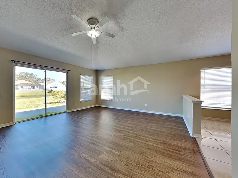 12517 Midpointe Dr — Photo 5