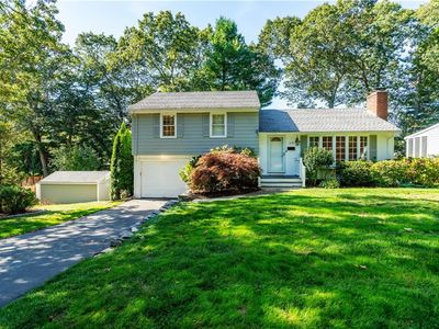219 Brookhaven Rd, North Kingstown, RI, 02852